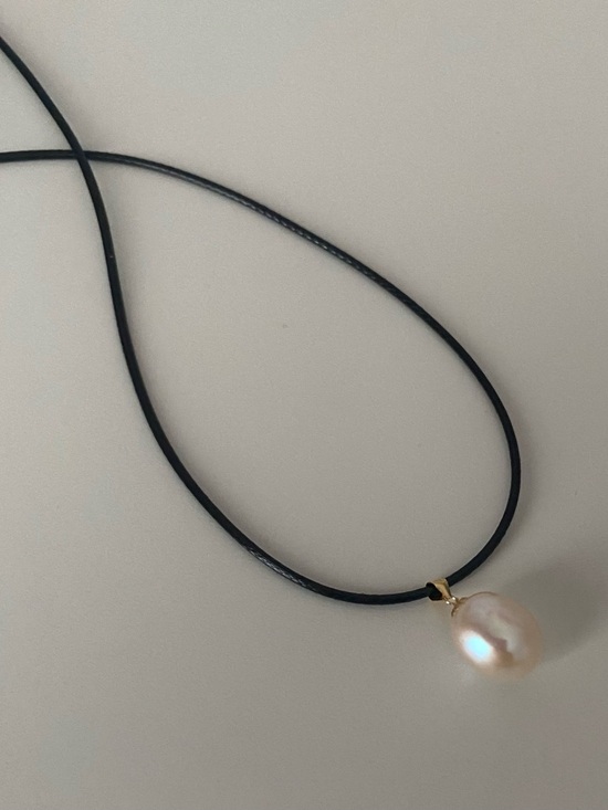 18K Yellow Gold Pearl Pendant Necklace - Picture 6 of 8
